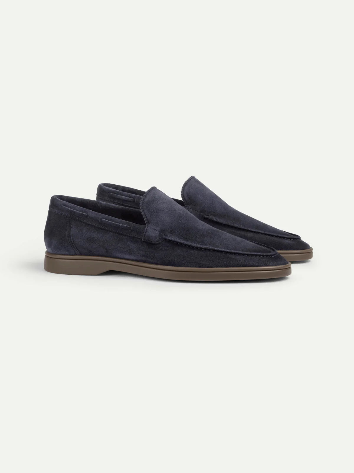 MEN’S CLASSIC SUEDE LOAFER