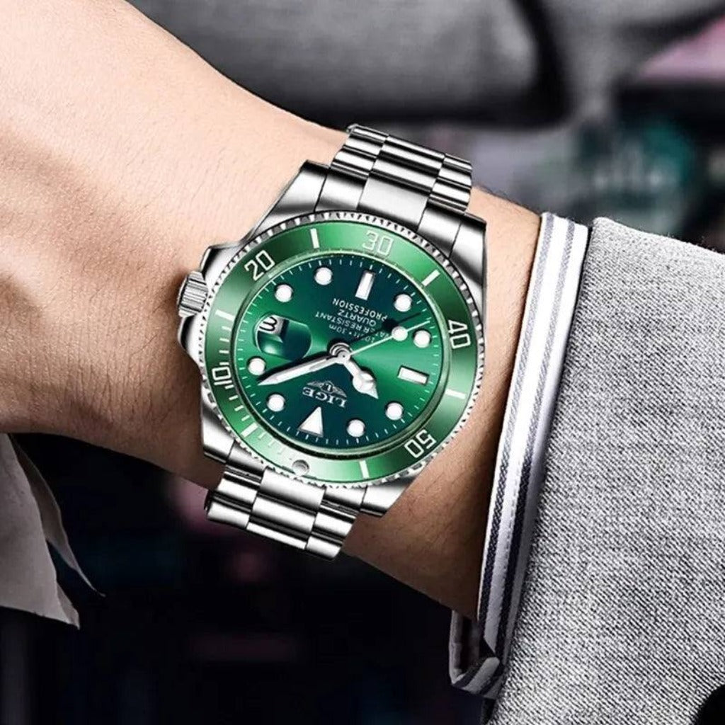 SUBMARINER STAINLESS STEEL WATCH